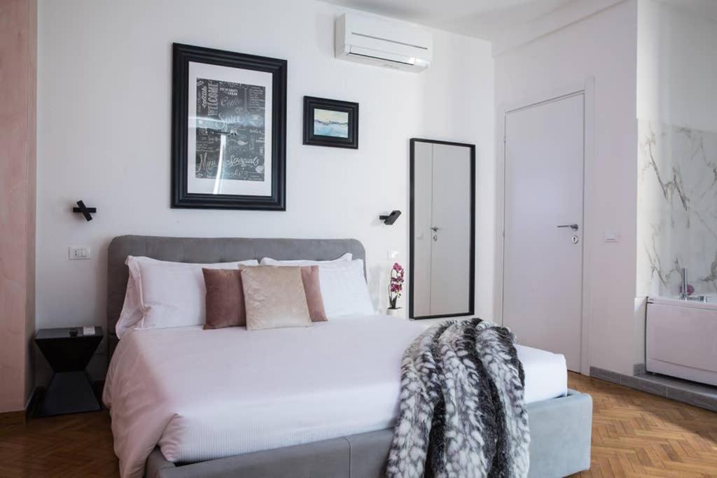 Pink Intimate Jacuzzi Suite Trastevere - Top Collection Rom Exterior foto