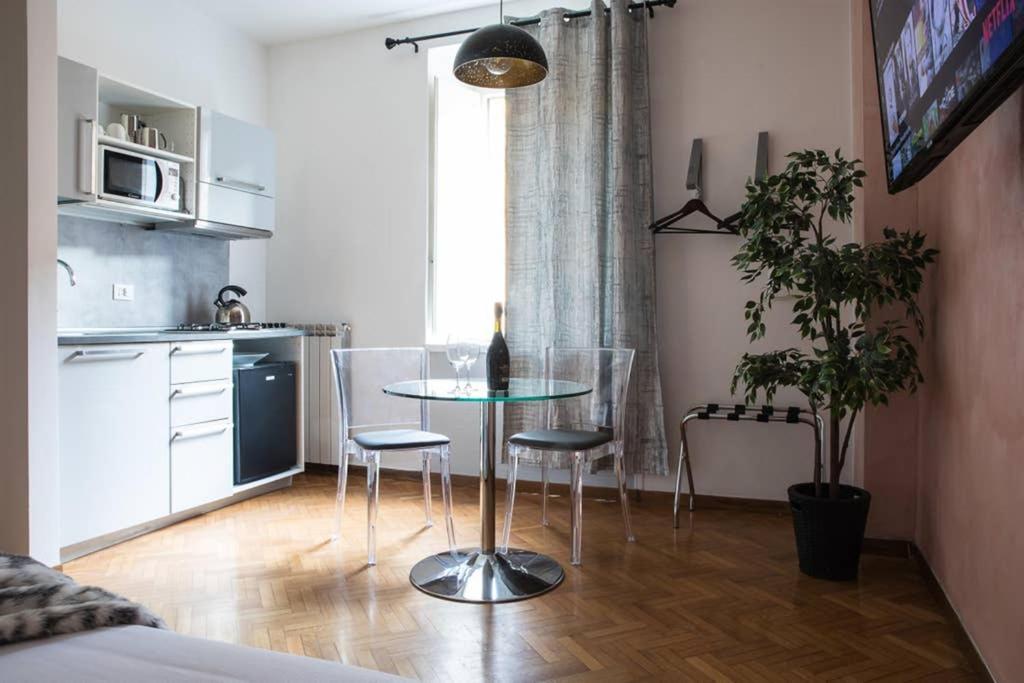 Pink Intimate Jacuzzi Suite Trastevere - Top Collection Rom Exterior foto